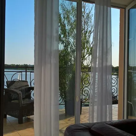 Apartment Rockxi - *